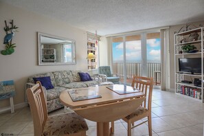 1 Bedroom Efficiency Condo with a Direct Gulf View