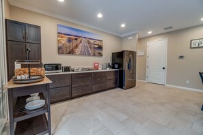 Private kitchen