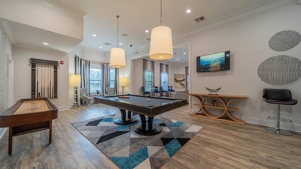 Spielezimmer