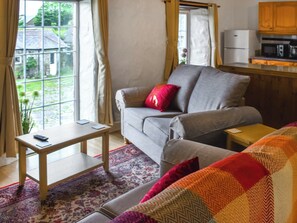 Open plan living space | Hay Barn - Sea View Barns, Penryn, near Falmouth