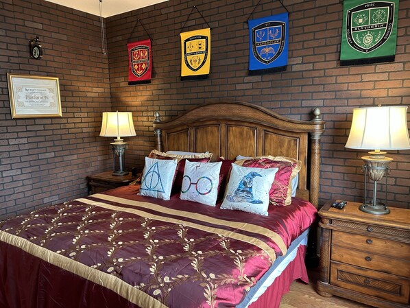Harry Potter Themed Master Bedroom (with King Bed)