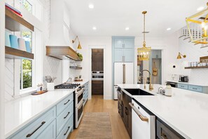 Gourmet kitchen perfect for prepping meals!