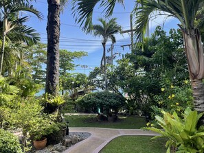 Peaceful retreat at Kalim Bay - pool, bar, garden (11376)