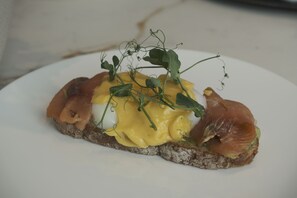 Frukost