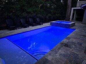 10 Pender - Night Time Pool Fun!
