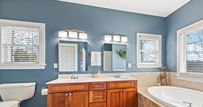 Primary bath with large garden tub for a nice soak, and spectacular views!