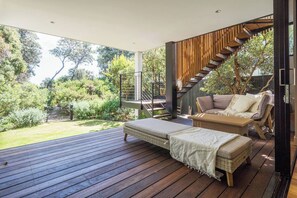 An alfresco lounge encourages slow mornings and afternoons unwinding in the fresh air. There is a BBQ grill you can use to enjoy with your group. 