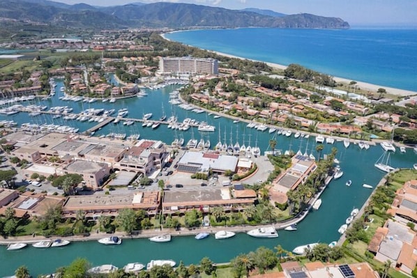 Marina