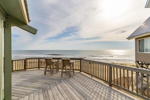 Oceanfront Deck