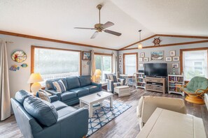 Top Level Living Area