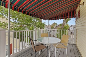 1520bay20ave20unit2032C20oob-022