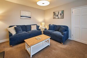 Esk View, Whitby - Host & Stay