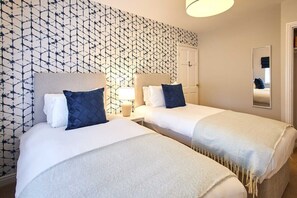 Esk View, Whitby - Host & Stay