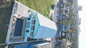 Pool, Water, Swimming Pool, Outdoors, Building