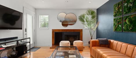 Living area with ample seating and room to entertain