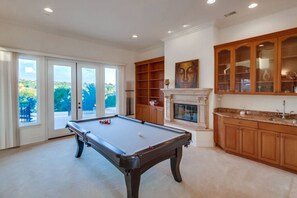 Spielezimmer