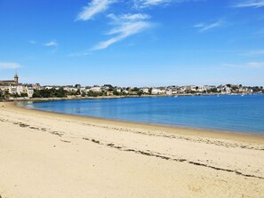 L'Eau, Nuage, Ciel, Ressources En Eau, Plage, Cotiers Et Relief Océaniques, Banque, Horizon, Paysage, Lac