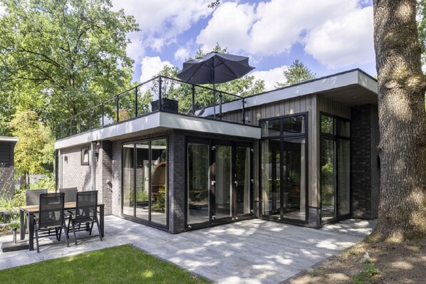 Holiday Home Exterior [summer]