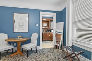 Dining / Reading Area
