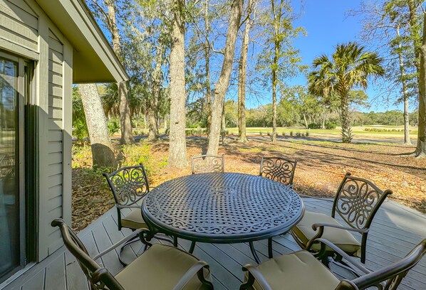 Patio with Private Grill and Fazio Golf Course Views