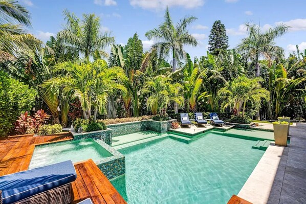 Enjoy the tranquility of the private Tropical Oasis pool and spa.