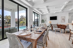 Open concept Dining Room seating for 6-7 at the table