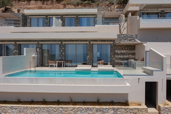 Pool Area, Sunbathing,Unlimited Sea Views