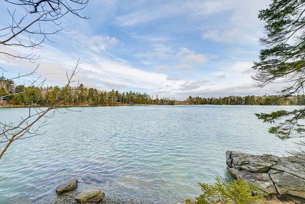 Lamoine Vacation Rental | 2BR | 1BA | 850 Sq Ft | Stairs Required