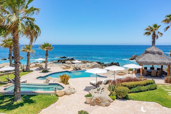 Beautifully landscaped grounds to go with the stunning views!