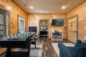 Spielezimmer