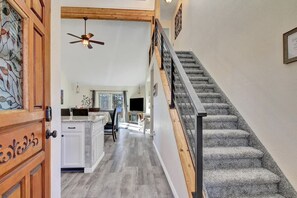Entry way