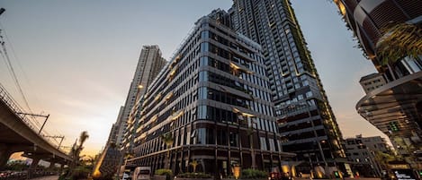 施設の正面