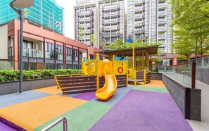 Area giochi per bambini (all'aperto)