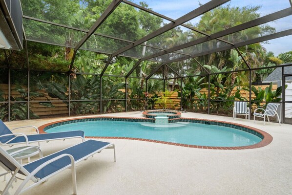 Heated Salt Water Pool & Spa