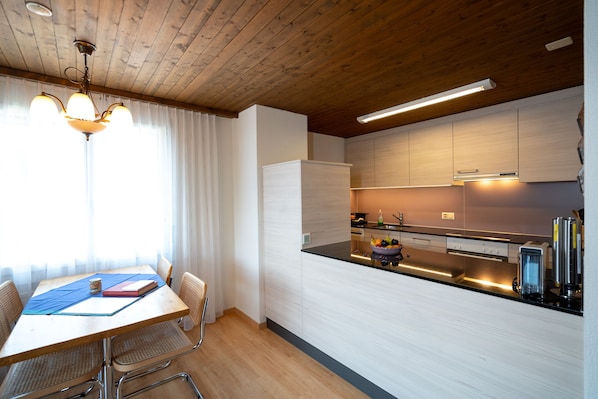 Modern kitchen