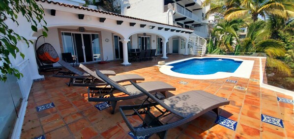 Private Pool