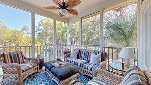 Screened-in Porch