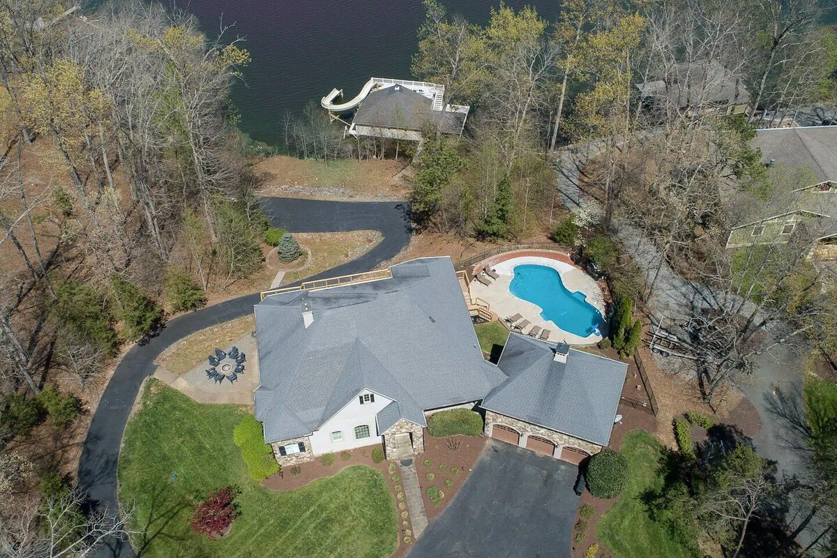 Lakefront 50-foot Water Slide Private Pool Hot Tub