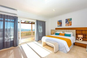 Villa Santo Sol image
