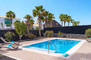 Villa Seasol 1 image