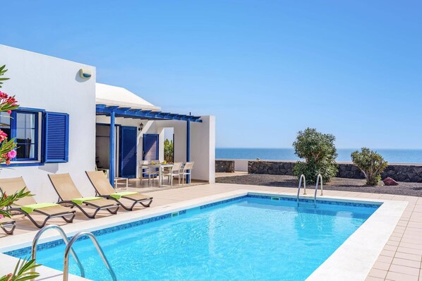 Villa Seasol 2 image