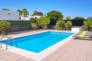 Villa Seasol 2 image