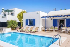 Villa Seasol 2 image
