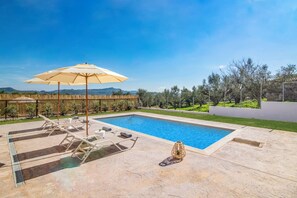 Villa Riza Sun image
