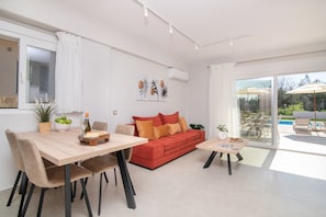 Villa Riza Sun image