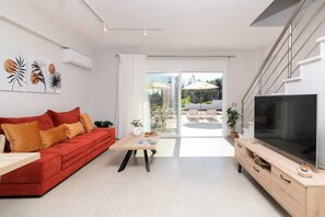 Villa Riza Sun image