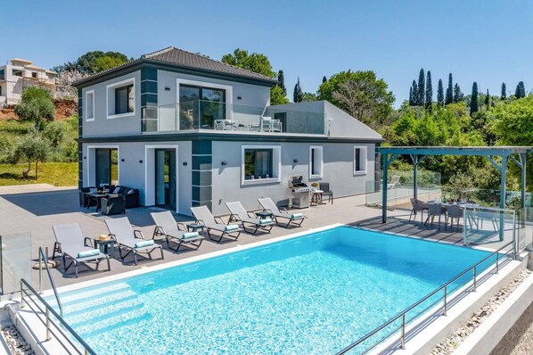 Villa Ioannis image