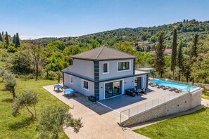 Villa Ioannis image