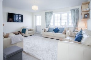 Eddie's - 2 Bedroom Chalet – Scurlage (4851)