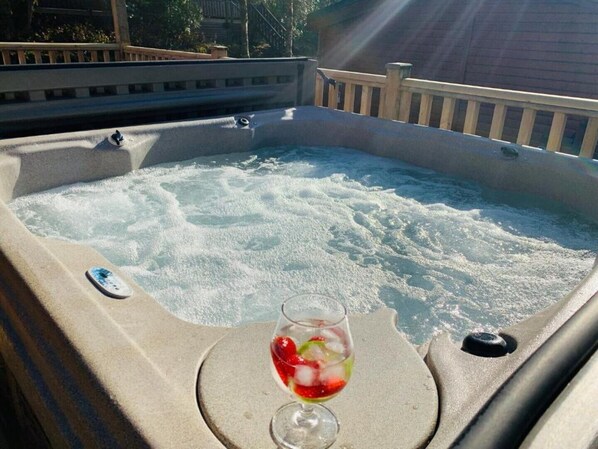 Bain à remous extérieur